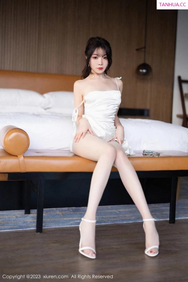 陈芝 芝芝Booty [XiuRen]高清写真图 2023.12.29 No.7889 徐莉芝Booty 丝袜美腿第31张图片